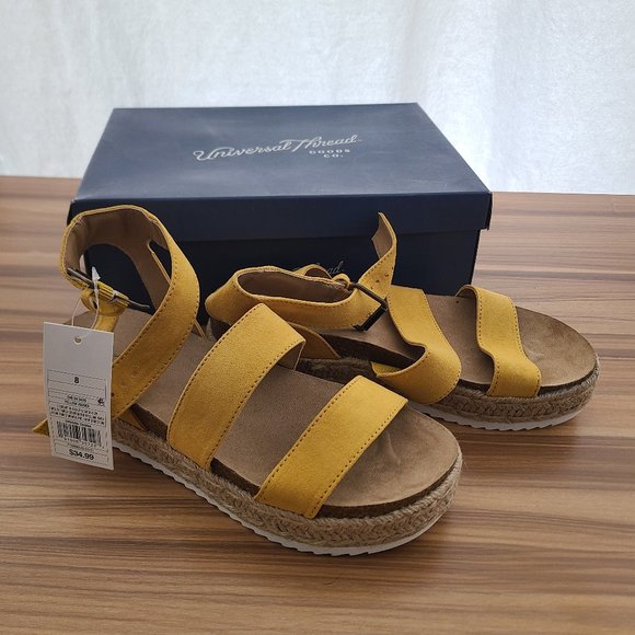 Universal Thread Sandals - Picture 1 of 3